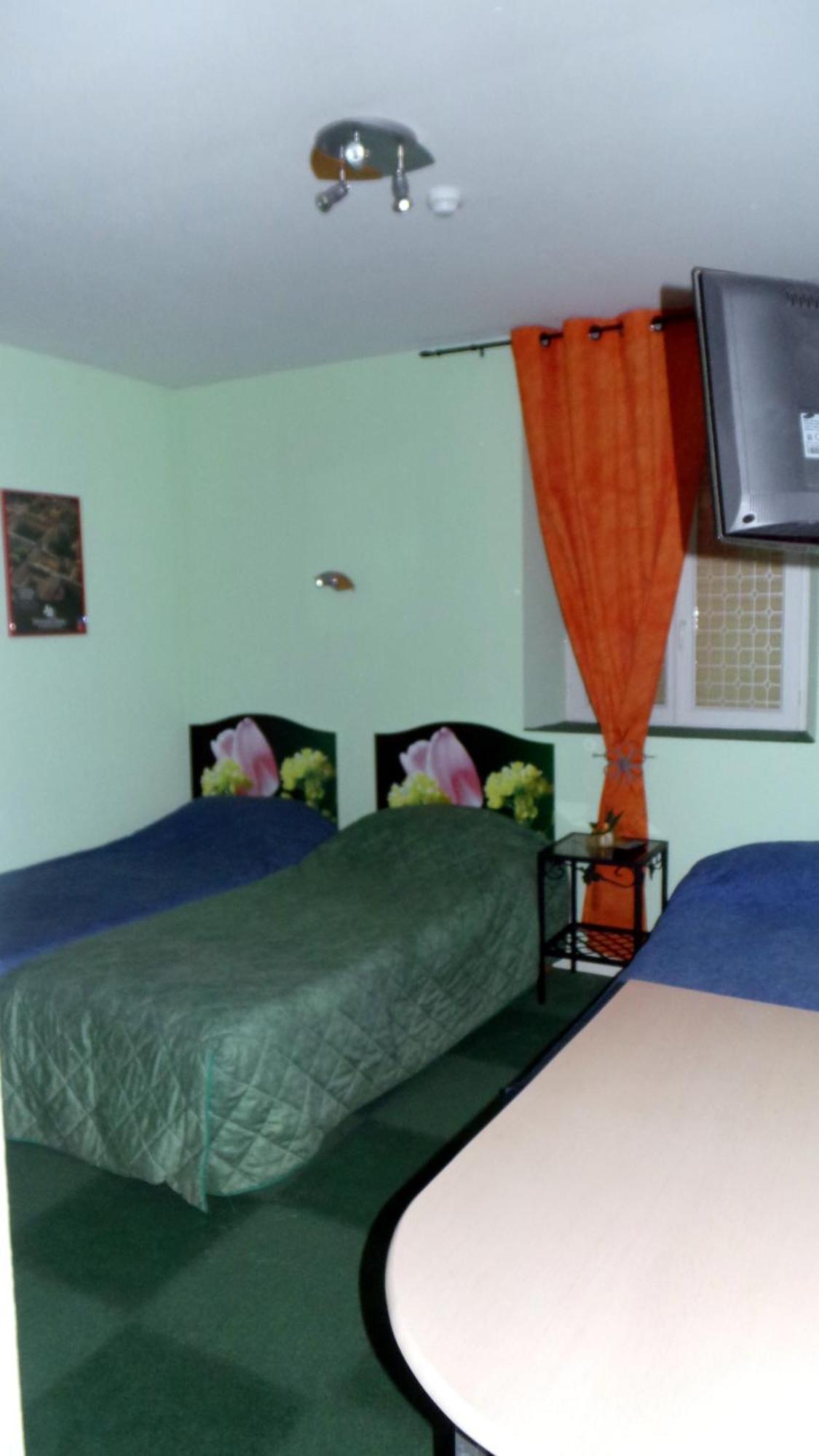 Hotel Le Gambetta Carmaux ห้อง รูปภาพ